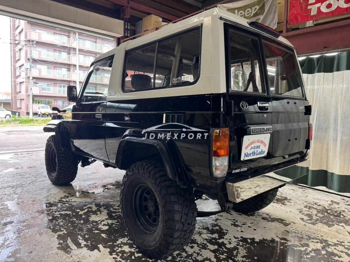 Toyota Land Cruiser 70 1994 thumbnail 7