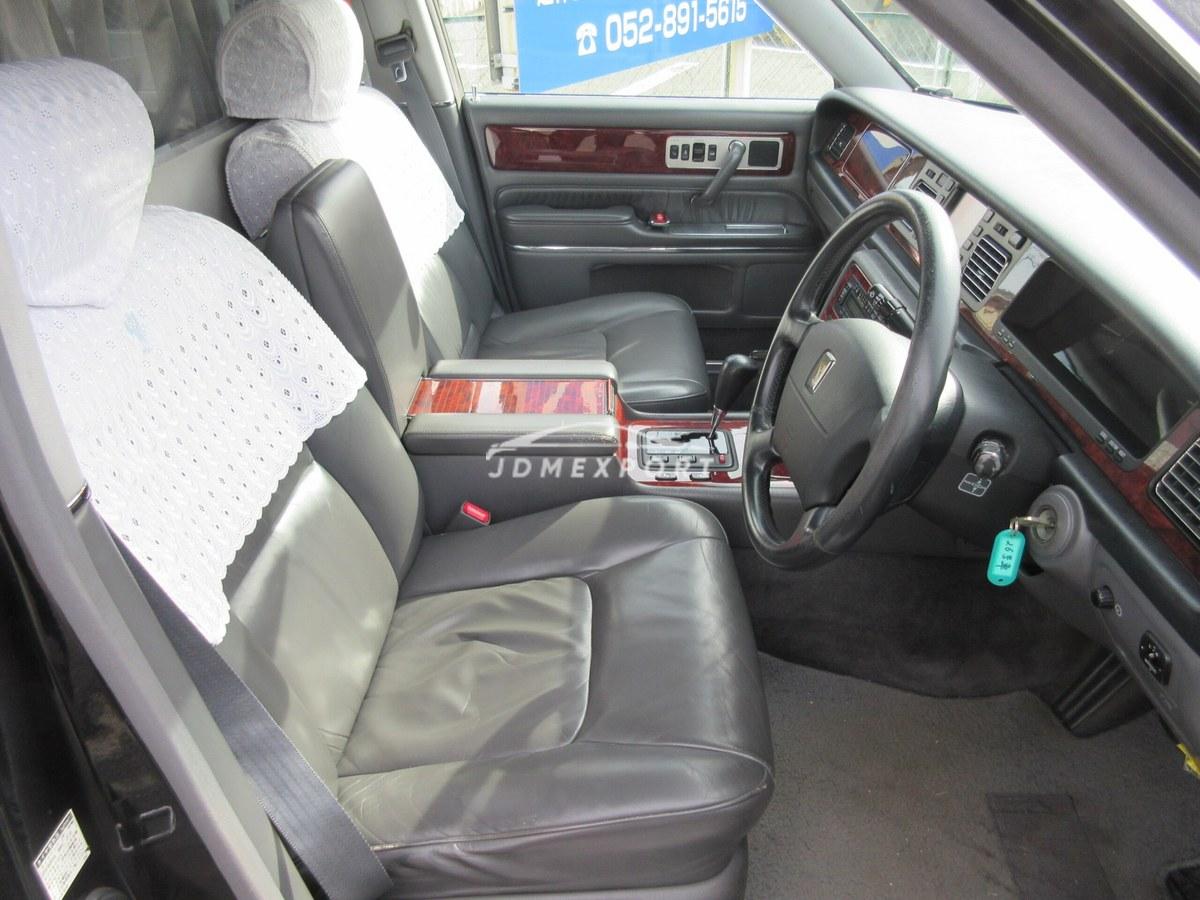 Toyota Century 2000 thumbnail 11