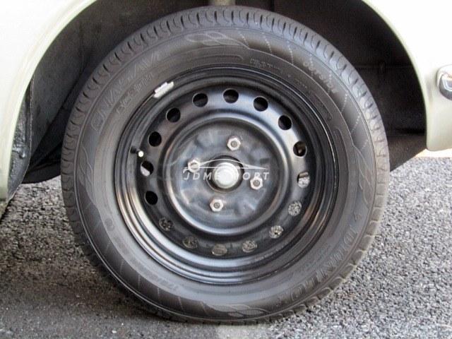 Nissan Bluebird 1971 thumbnail 18
