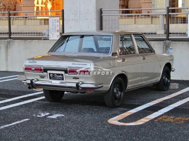 Nissan Bluebird 1971 thumbnail 4