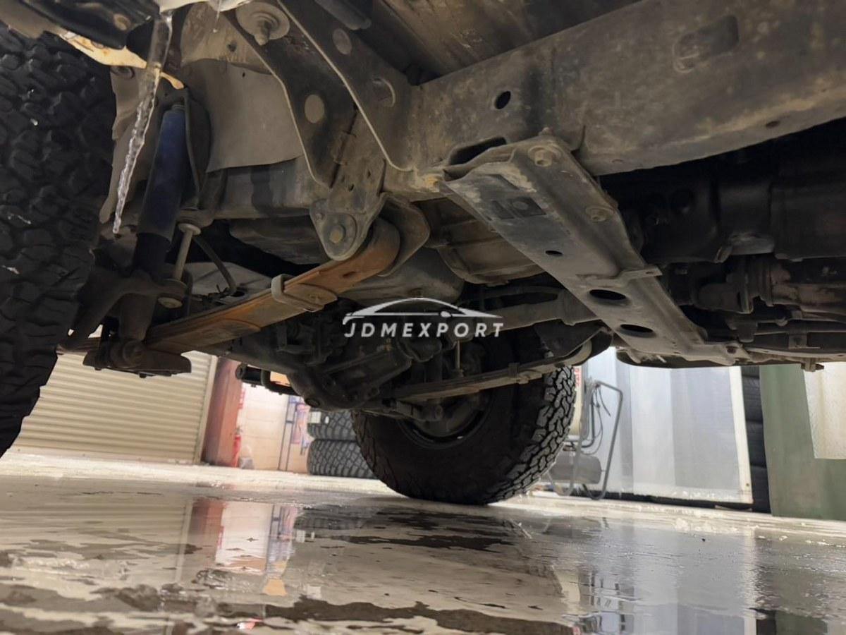 Toyota Land Cruiser 70 1987 thumbnail 32