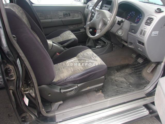 Nissan Datsun Pickup 1999 thumbnail 15