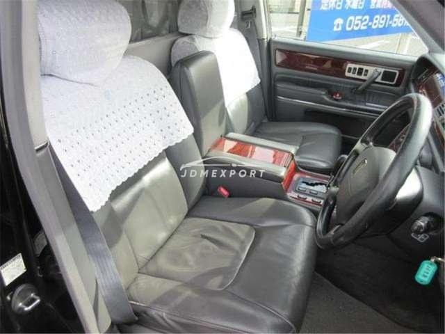 Toyota Century 2000 thumbnail 16