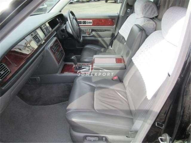Toyota Century 2000 thumbnail 17