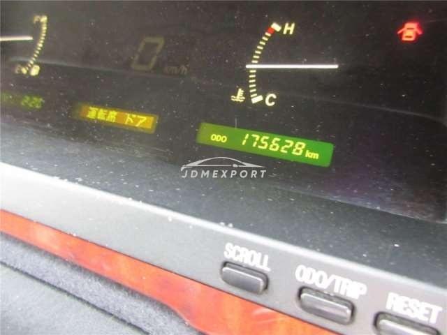 Toyota Century 2000 thumbnail 10