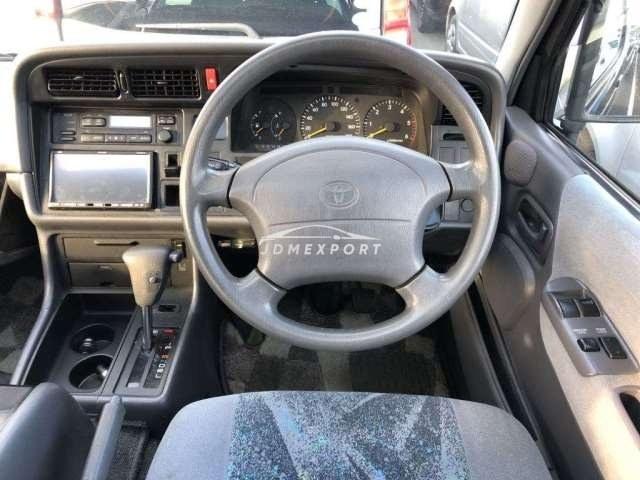 Toyota Hiace Wagon 1997 thumbnail 7