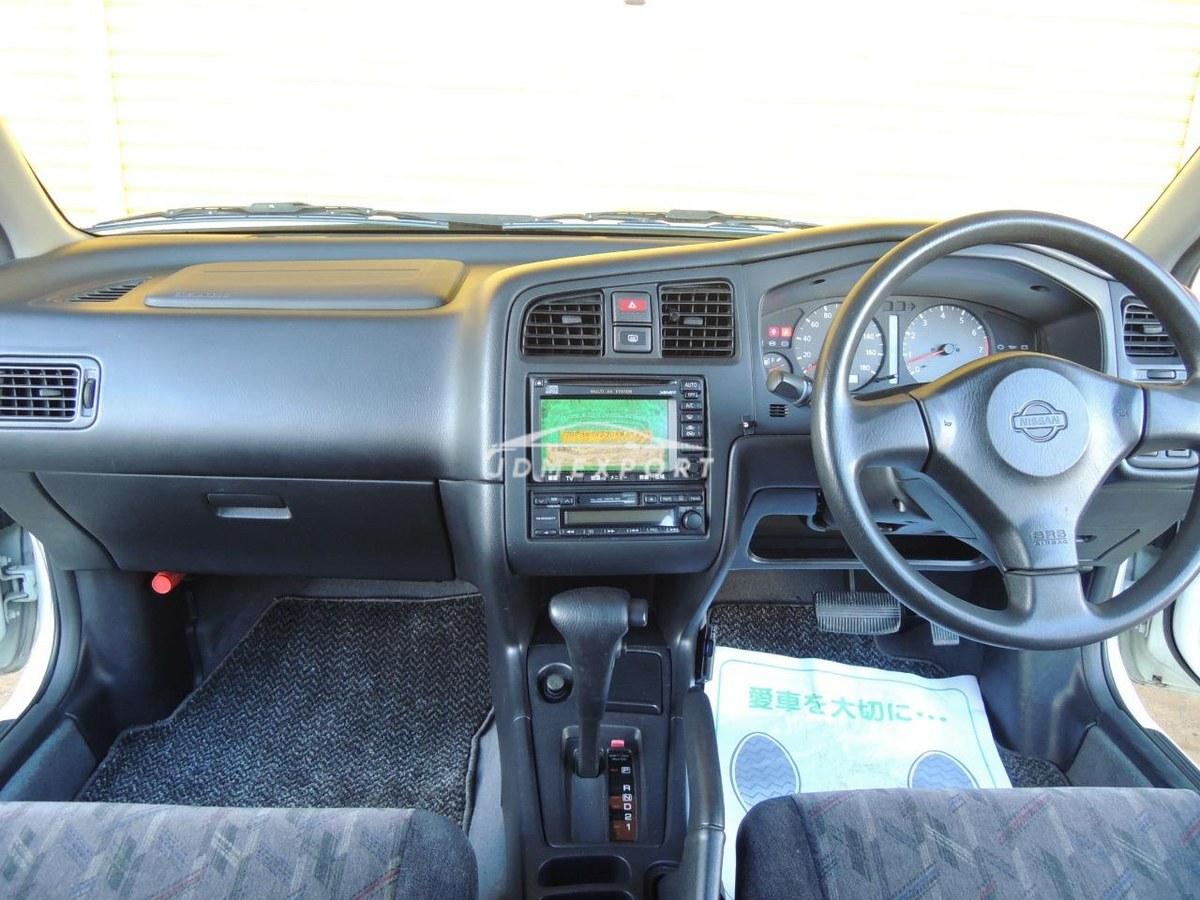 Nissan Primera Wagon 2000 thumbnail 9