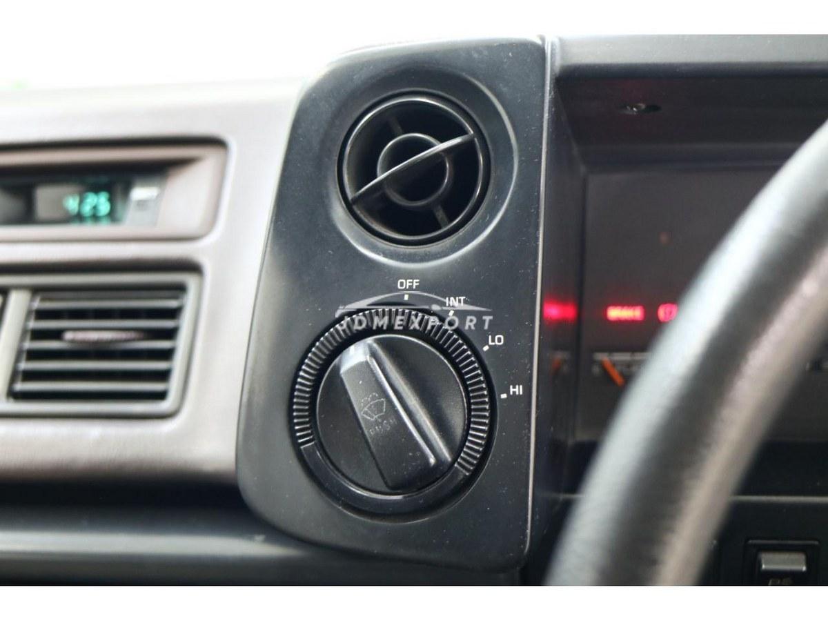 Toyota Corolla Levin 1984 thumbnail 72