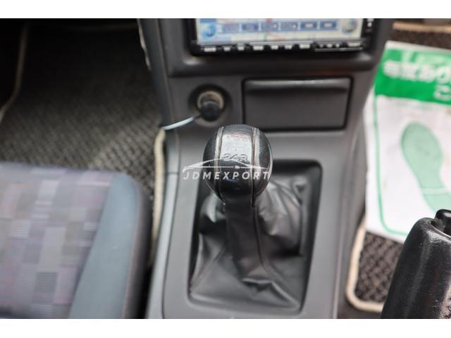 Nissan Skyline 1996 thumbnail 16