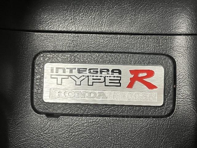 Honda Integra 2000 thumbnail 12