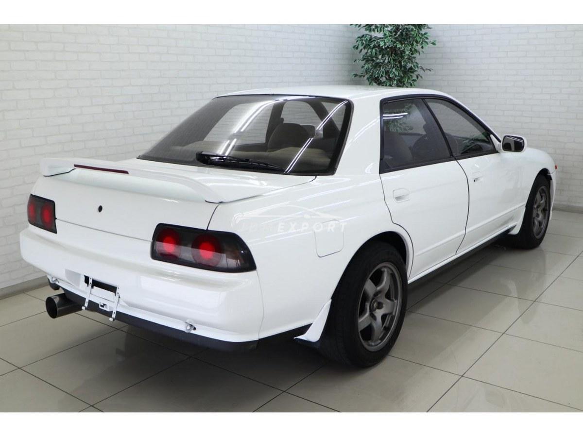 Nissan Skyline 1989 thumbnail 2