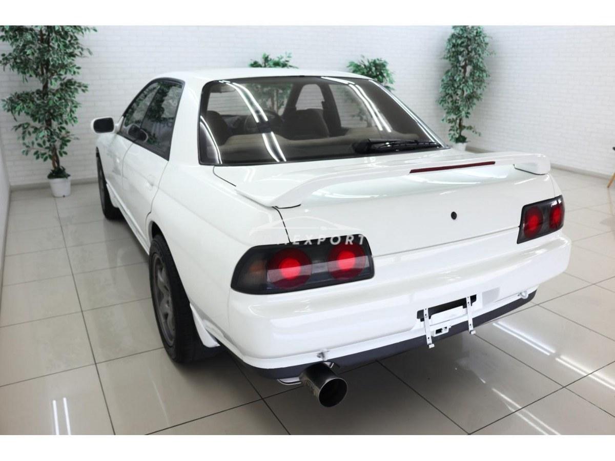 Nissan Skyline 1989 thumbnail 3