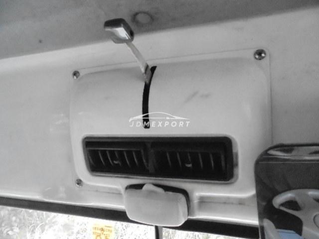 Daihatsu Mira Van 1991 thumbnail 17