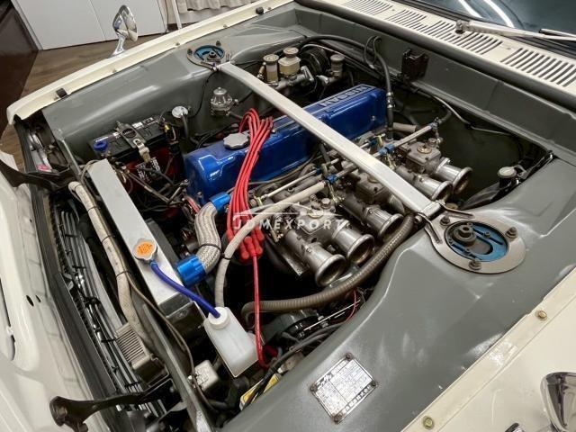 Nissan Skyline 1971 thumbnail 8