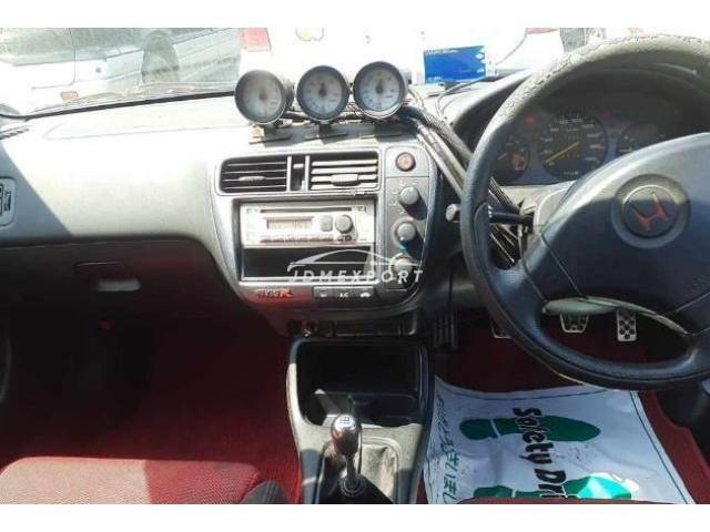 Honda Civic 2000 thumbnail 3