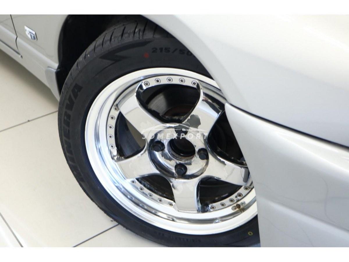 Nissan Skyline 1998 thumbnail 4