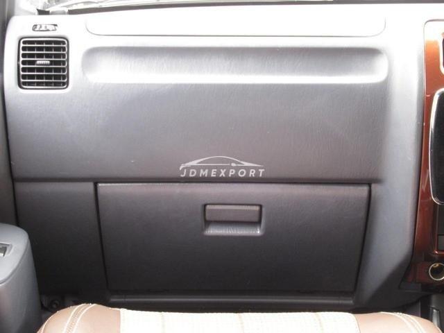 Toyota Land Cruiser Prado 1998 thumbnail 55