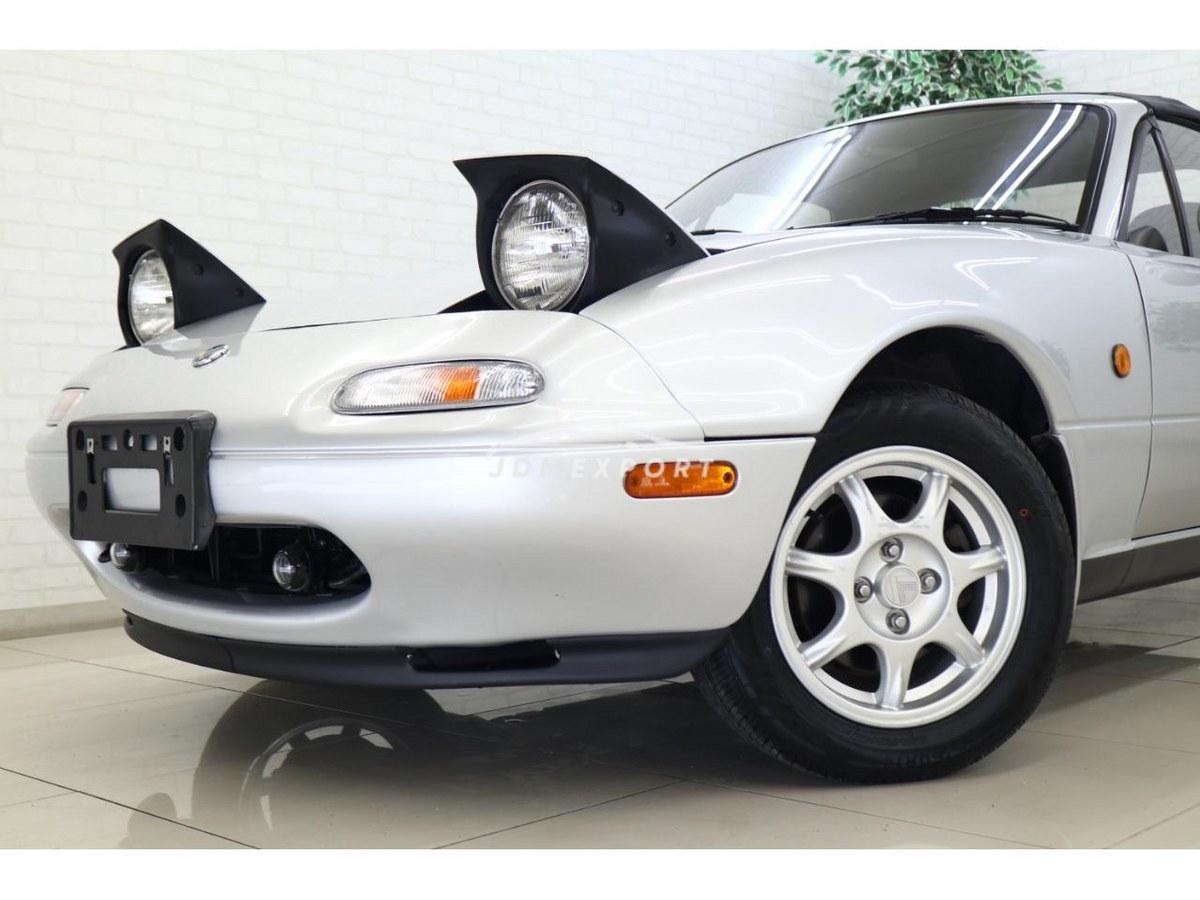 Mazda Eunos Roadster 1997 thumbnail 28