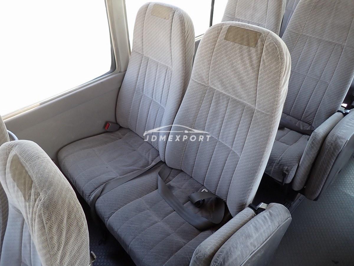 Toyota Coaster 1993 thumbnail 19