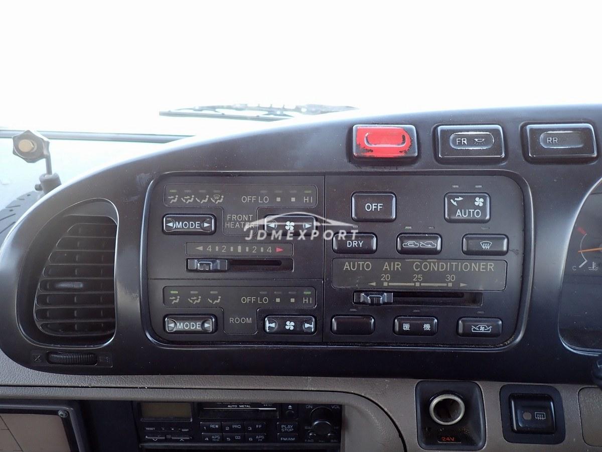 Toyota Coaster 1993 thumbnail 30