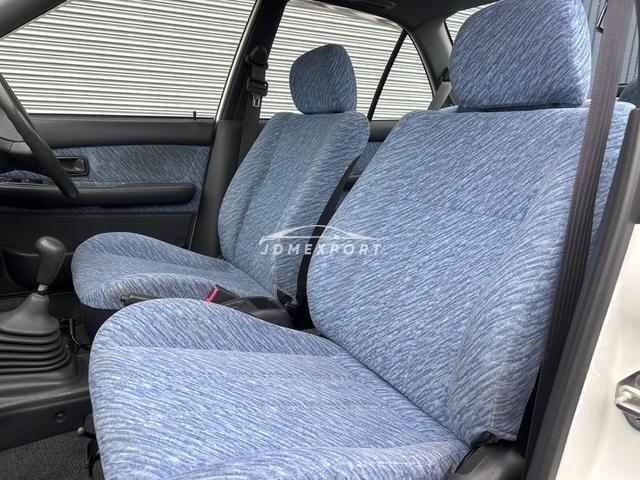 Daihatsu Charade Social 1996 thumbnail 15