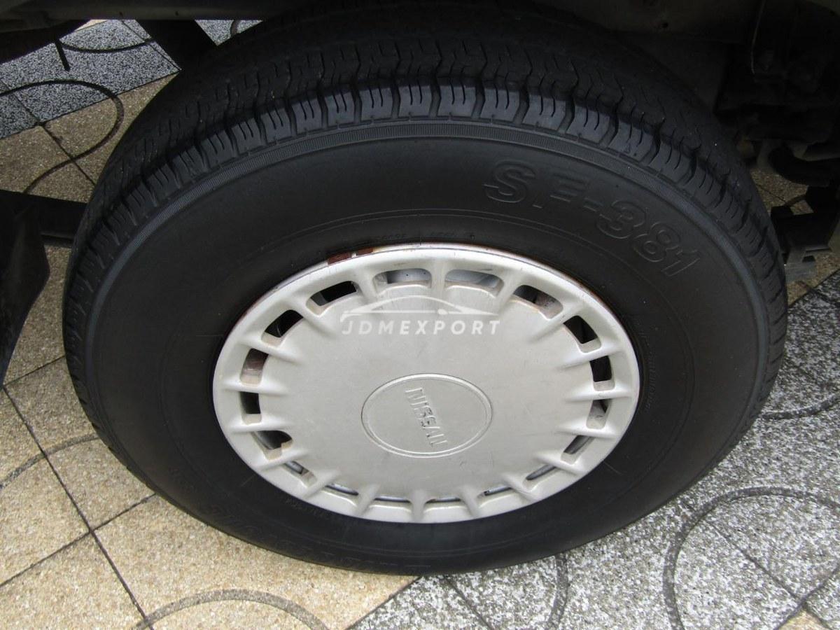 Nissan Caravan Coach 1994 thumbnail 32