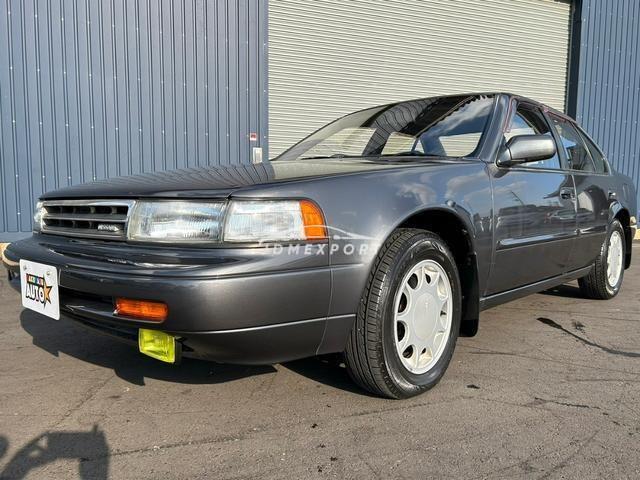 Nissan Maxima 1990 thumbnail 3