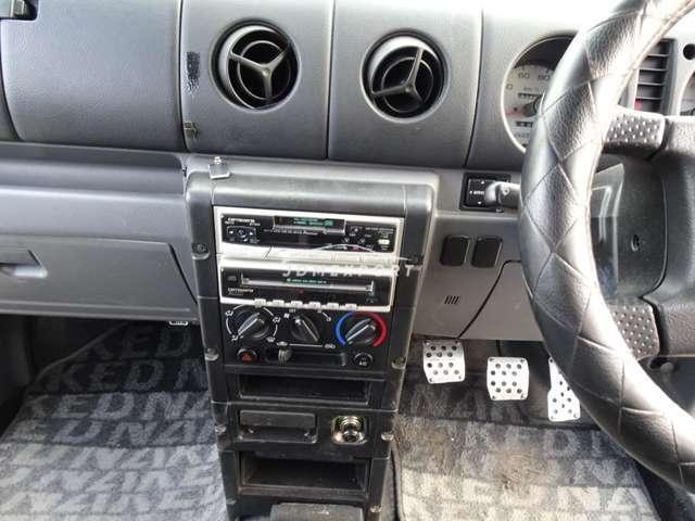 Daihatsu Naked 2000 thumbnail 13