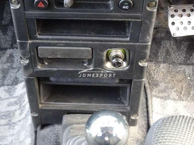 Daihatsu Naked 2000 thumbnail 17
