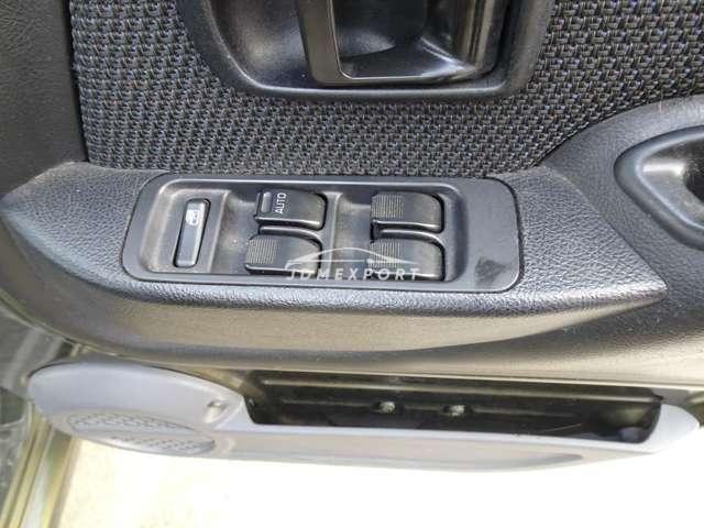 Daihatsu Naked 2000 thumbnail 19