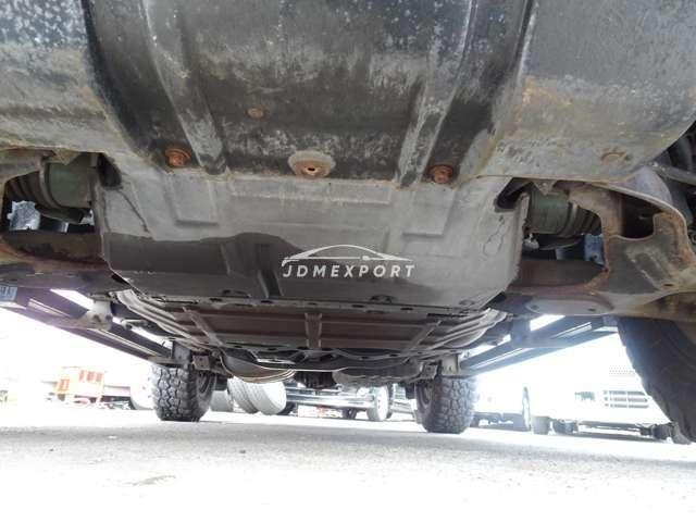Isuzu MU 2000 thumbnail 17