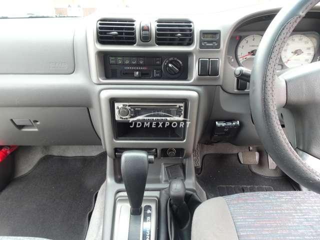 Isuzu MU 2000 thumbnail 14