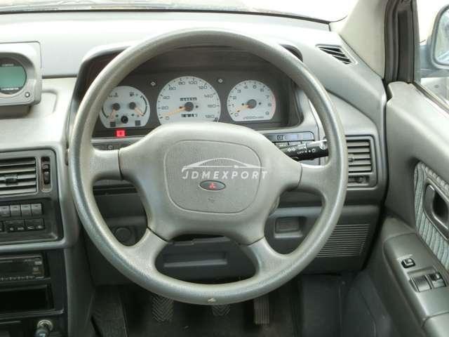 Mitsubishi RVR 1994 thumbnail 15