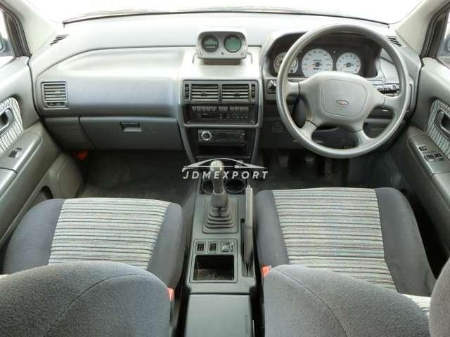Mitsubishi RVR 1994 thumbnail 3