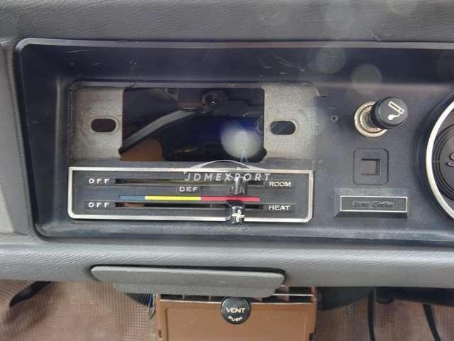 Nissan Sunny Truck 1988 thumbnail 15