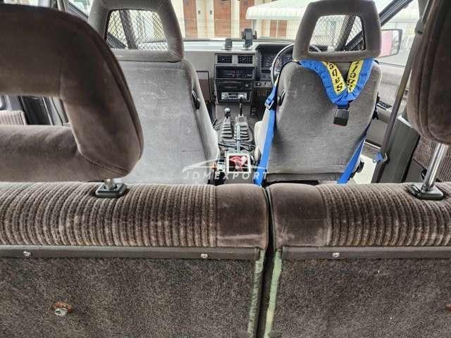 Nissan Terrano 1990 thumbnail 5