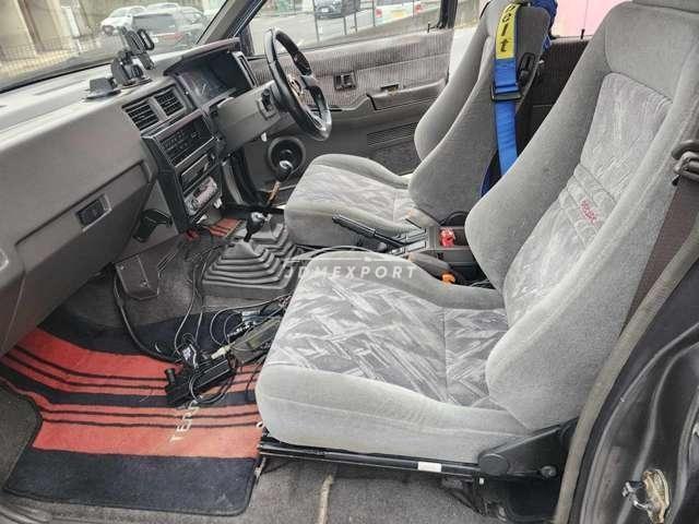 Nissan Terrano 1990 thumbnail 6