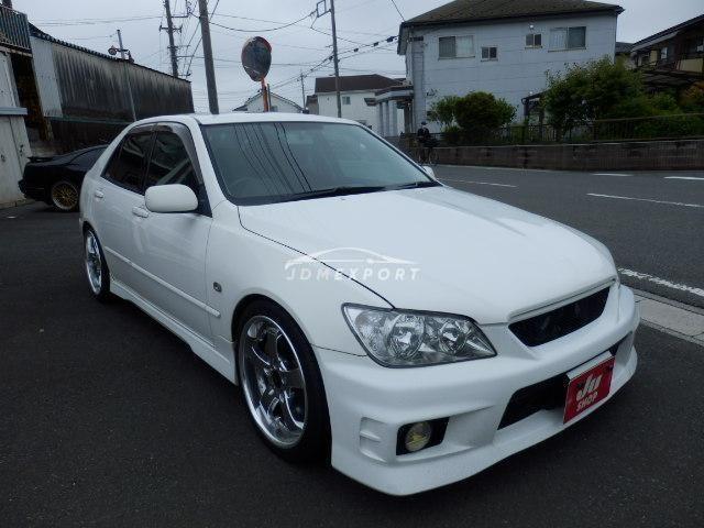 Toyota Altezza 2001 thumbnail 6