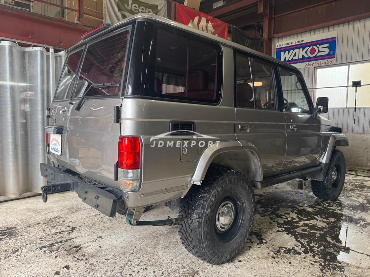 Toyota Land Cruiser 70 1995 thumbnail 5