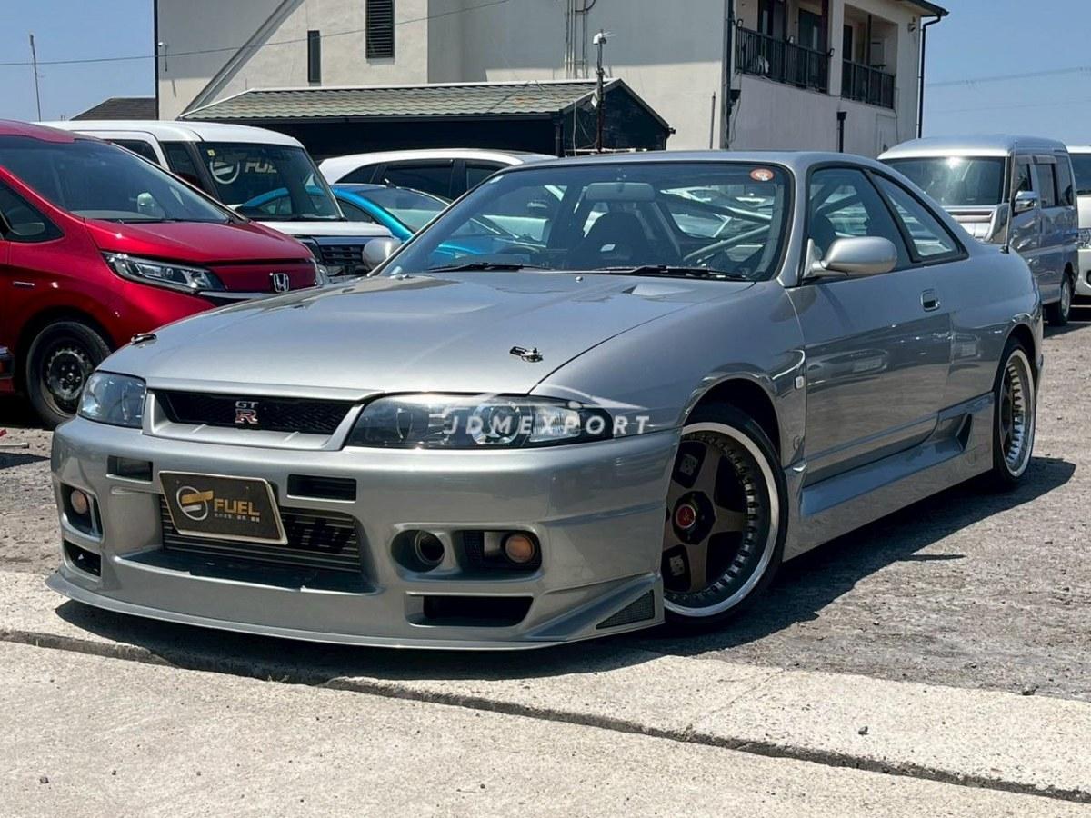 Nissan Skyline 1995 thumbnail 3