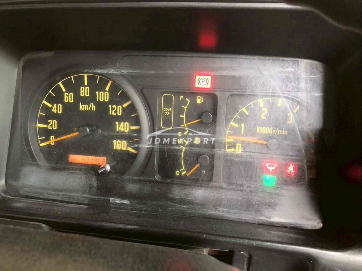 Isuzu Elf Truck 2002 thumbnail 18