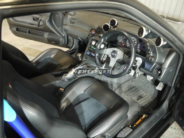 Nissan Skyline GT-R 1992 thumbnail 6