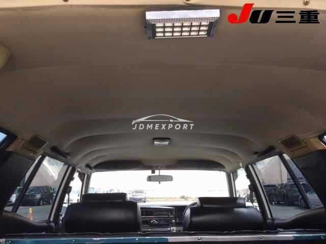 Nissan Gloria Van 1976 thumbnail 6
