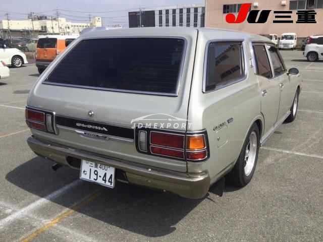 Nissan Gloria Van 1976 thumbnail 10