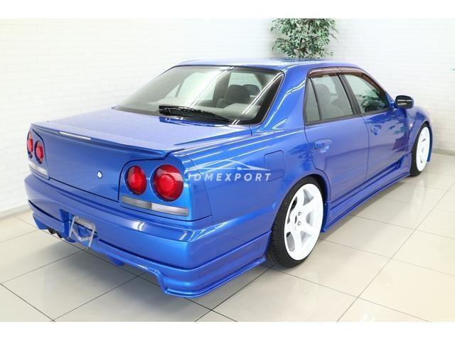 Nissan Skyline 2001 thumbnail 2