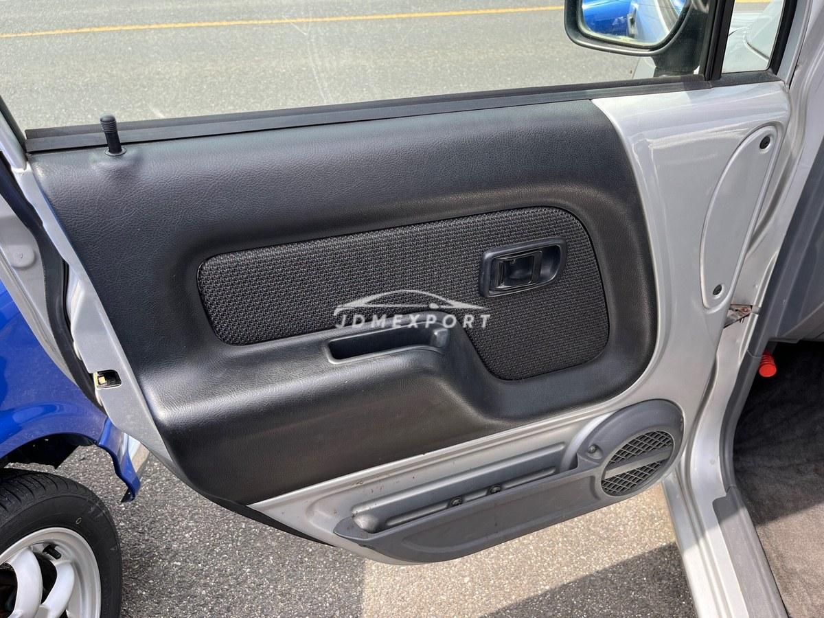 Daihatsu Naked 2000 thumbnail 19