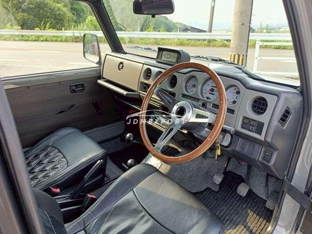 Suzuki Jimny 1997 thumbnail 11