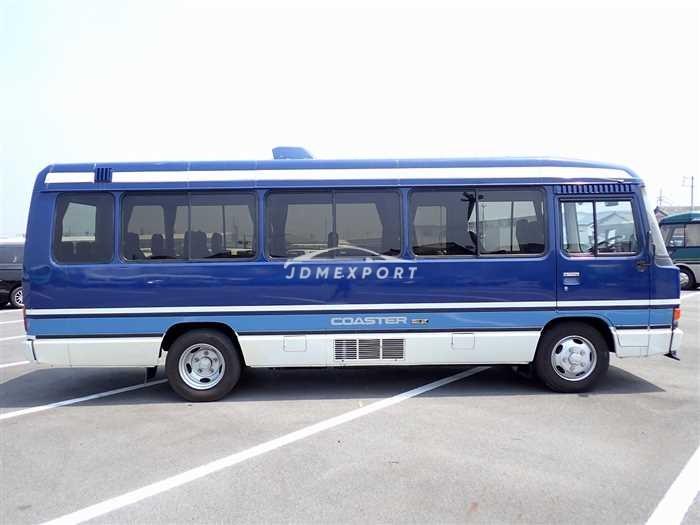 Toyota Coaster 1990 thumbnail 6