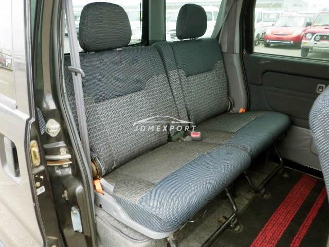 Daihatsu Atrai Wagon 2001 thumbnail 7