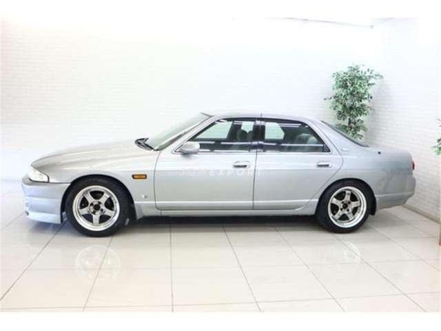 Nissan Skyline 1998 thumbnail 6